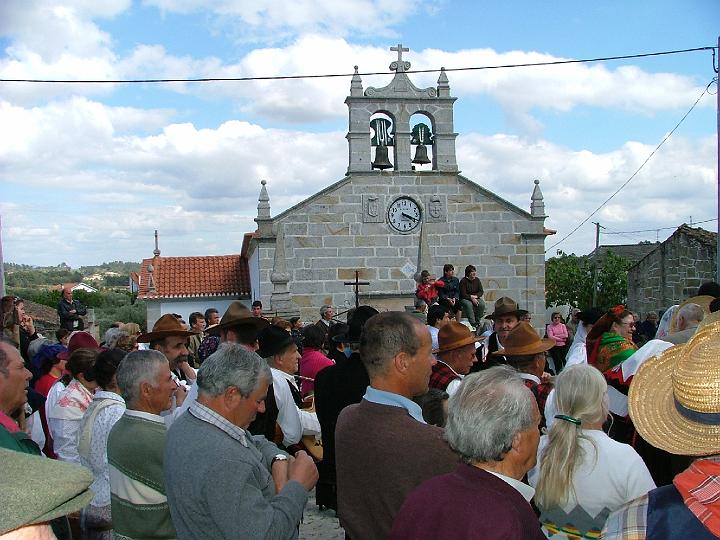 Segundo. Festival .de .Folclore em SANTA VALHA 2003.JPG